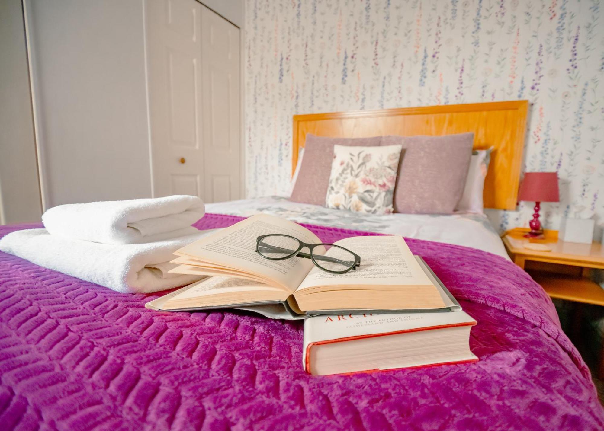Purple Cloud Cottage Πόρτσμουθ Εξωτερικό φωτογραφία